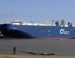 AUTO ECO - 181m [IMO:9736365] Autotransporter (Vehicles Carrier) Aufnahme: 2021-06-13 LNG- Antrieb Baujahr: 2016 | DWT: 16995t | Breite: 32,00m | Tiefgang: max. 9,60m |...
