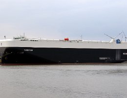 THRUXTON - 200m [IMO:9782089] Autotransporter (Vehicles Carrier) Aufnahme: 2018-03-27 Baujahr: 2018 | DWT: 18160t | Breite: 38,00m | Tiefgang: max. 9,73m | Ladekapazität: 7429...