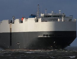 LAKTE KIVU - 183m [IMO:9308792] Autotransporter (Vehicles Carrier) Aufnahme: 2014-04-14 Baujahr: 2006 | DWT: 12322t | Breite: 32m | Ladekapazität: 4902 CEU