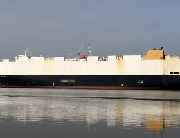 PAGLIA - 183m [IMO:9427940] Autotransporter (Vehicles Carrier) Aufnahme: 2018-02-17 Baujahr: 2010 | DWT: 11369t | Breite: 32m | Ladekapazität: 5000 CEU