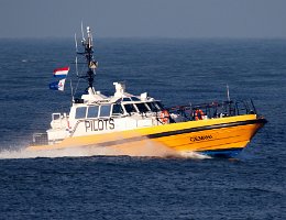 GEMINI - 21m [KEINE IMO-NUMMER] Pilot-Tender Aufnahme: 2017-12-01 Breite: 6,34m | Tiefgang: 1,09m Maschinenleistung: 1440 KW | Geschwindigkeit: 28 kn Baureihe: Discovery...