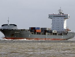 ADELINA D - 168m [IMO:9306079] Feederschiff Neuaufnahme: 2017-04-13 (2013-12-29) Baujahr: 2006 | DWT: 20580t | Breite: 25m | Tiefgang: 10,2m | Ladekapazität: 1578 TEU...
