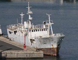 AL YAKADA - 50m (ex) [IMO:7920170] Fischtrawler (Fishing vessel) Neuer Name: AL YAM Aufnahme: 2018-01-20 Baujahr: 1980 | DWT: 366t | Breite: 9m