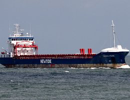 FRISIAN OCEAN - 129m [IMO:9385922] Frachtschiff (General Cargo) Neuaufnahme: 2020-07-03 (2015-07-10) Baujahr: 2011 | DWT: 8053t | Breite: 15,96m | Tiefgang: 6,80m Maschinenleistung:...