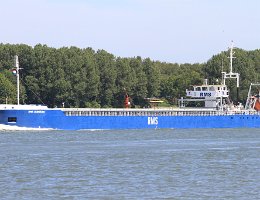 RMS DUISBURG - 100m [IMO:9194309] Frachtschiff (General Cargo) Aufnahme: 2015-05-24 Baujahr: 1999 | DWT: 2287t | Breite: 11,47m | Tiefgang: max. 3,36m Maschinenleistung: 1140 KW |...