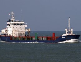 KRISLIN - 101m [IMO:9312377] Frachtschiff (General Cargo) Aufnahme: 2018-02-23 Baujahr: 2005 | DWT: 4815t | Breite: 15,20m | Tiefgang: 5,62m Maschinenleistung: 2400 KW |...