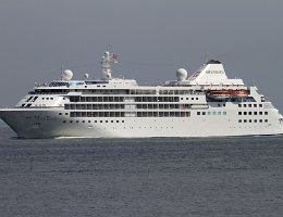 SILVER CLOUD - 156m [IMO:8903923] Kreuzfahrtschiff (Cruise Ship) Aufnahme: 2015-07-16 Baujahr: 1994 | DWT: 1564t | Breite: 21,4m | Tiefgang: 7,60m | Passagiere: 314...