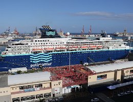 HORIZON - 208m [IMO:8807088] Kreuzfahrtschiff (Cruise Ship) Aufnahme: 2018-01-20 Baujahr: 1990 | DWT: 5632t | Breite: 29,32m | Tiefgang: max. 7,70m | Passagiere: 1875...