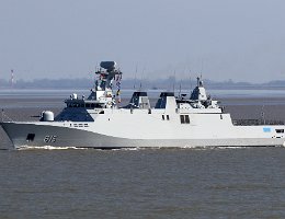 ALLAL BEN ABDELLAH 615 - 98m [IMO:9515979] Militärschiff (Military Ops) MAROKKO Aufnahme: 2019-04-15 Baujahr: 2012 | DWT: 400t | Breite: 13,02m | Tiefgang: 3,75m Maschinenleistung: 17820 KW...