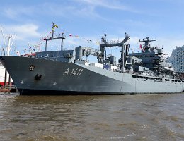 BERLIN A1411 - 174m Militärschiff (Military Ops) Einsatzgruppenversorger Aufnahme: 2019-05-11 DEUTSCHLAND Baujahr: 2001 | Breite: 24m | Tiefgang: max. 7,9m Maschinenleistung: 10560...