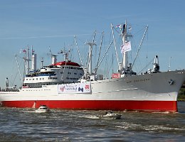 CAP SAN DIEGO - 160m [IMO:5060794] Museumsschiff/ Stückgutfrachter Neuaufnahme: 2016-05-05 Baujahr: 1962| DWT: 10017t | Breite: 21,4m | Tiefgang: max. 8,44m Maschinenleistung: 8569...