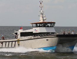 CHANNEL CHIEFTAIN 6 - 19m [KEINE IMO-NR.] Crew Boat Aufnahme: 2014-08-06 Breite: 7,30m | Tiefgang: 2,00m Maschinenleistung: 1470 KW