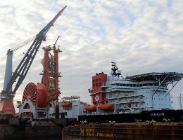 AEGIR - 212m [IMO:9605396] Pipelineverleger Neuaufnahme: 2018-11-23 (2018-07-13) Baujahr: 2012 | DWT: 41105t | Breite: 46m | Tiefgang: max. 8,00/11,00m Maschinenleistung:...