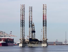 PARAGON C20051 - 86m [IMO:8782776] Plattform Aufnahme: 2019-05-22 Baujahr: 1983 | Breite: 75m