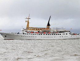 ATLANTIS - 76m (+) [IMO:7214545] ehem. Fährverbindung nach Helgoland (+) (verschrottet/scrapped 2020) Aufnahme: 2015-04-02 Baujahr: 1972 | Breite: 12m | Tiefgang: max. 3,25m...