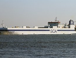 SCA ORTVIKEN - 170m [IMO:9087374] Ro-Ro Schiff (Ro-Ro cargo) Aufnahme: 2016-12-30 Baujahr: 1996 | DWT: 11521t | Breite: 24m | Tiefgang: 6,70m Maschinenleistung: 9000 KW |...