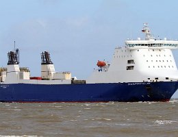 STENA FORETELLER - 195m [IMO:9214666] Ro-Ro Schiff (Ro-Ro cargo) Aufnahme: 2015-04-01 Baujahr: 2002 | DWT: 12300t | Breite: 27m | Tiefgang: 8,0m Geschwindigkeit: 23 kn Passagiere: 12 |...