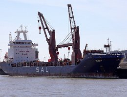 KLARA - 166m [IMO:9467160] Schwerlastschiff (Heavy Load Vessel) Aufnahme: 2021-06-16 Baujahr: 2012 | DWT: 18500t | Breite: 22,9m | Tiefgang: 9,5m | Kräne: 2 x 400t...