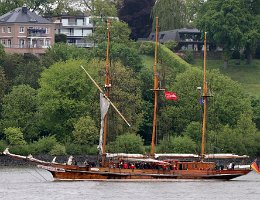 AMPHITRITE - 44m [KEINE IMO-NUMMER] Segelschiff (sailing ship) Dreimaster Aufnahme: 2019-05-10 Baujahr: 1887 | Breite: 5,72m | Tiefgang: max. 3,9m Segelfläche: 540 m² |...