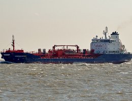 AGNES ESSBERGER - 126m (n) [IMO:9327047] Tanker (Oil/Chemical Tanker) Ex-Name: CRYSTAL TOPAZ Aufnahme: 2019-04-16 Baujahr: 2006 | DWT: 11340t | Breite: 19,02m | Tiefgang: 8,35m...