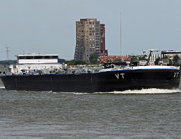 [Besonderes] VORSTENBOSCH Die VORSTENBOSCH ist angeblich der größte Binnentanker der Welt... (Länge: 147m)