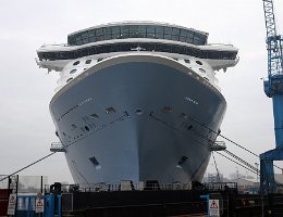 [Schiffe Spezial] ODYSSEY OF THE SEAS (3) Die Odyssey of the Seas am 01.01.2021 in Papenburg an der Meyer Werft