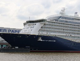 [Schiffe Spezial] Spirit of Aventure (1) Das Kreuzfahrtschiff SPIRIT OF ADVENTURE liegt am 01.08.2020 vor der Meyer Werft in Papenburg.
