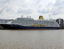 [Schiffe Spezial] Spirit of Aventure (3) Das Kreuzfahrtschiff SPIRIT OF ADVENTURE liegt am 01.08.2020 vor der Meyer Werft in Papenburg.