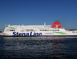 [Schiffe Spezial] STENA BRITANNICA (5) Die Autofähre STENA BRITANNICA verlässt am 15.02.2019 den Hafen von Rotterdam.