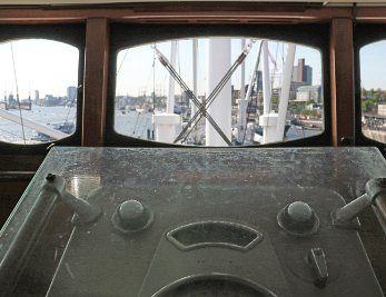 Museumsfrachter CAP SAN DIEGO in Hamburg