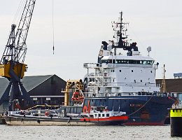 weiteres Foto: ALP CENTRE - 74m (dA) [IMO:9398541] - doppelte Aufnahme Hochseeschlepper/ Offshore (Tug) Aufnahme: 2016-07-06 Baujahr: 2010 | Bollard pull: 298t | Breite: 21m
