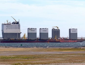 Dockschiffe Halbtaucherschiffe